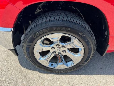 Used 2021 RAM 1500 Big Horn w/ Protection Group AWD/4WD image 9