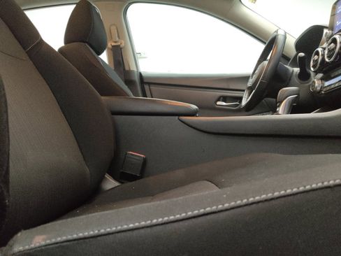 Used 2024 Nissan Sentra SV w/ All-Weather Package FWD image 21