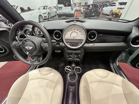 Used 2014 MINI Cooper S image 40