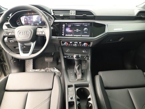 New 2025 Audi Q3 2.0T Premium image 19