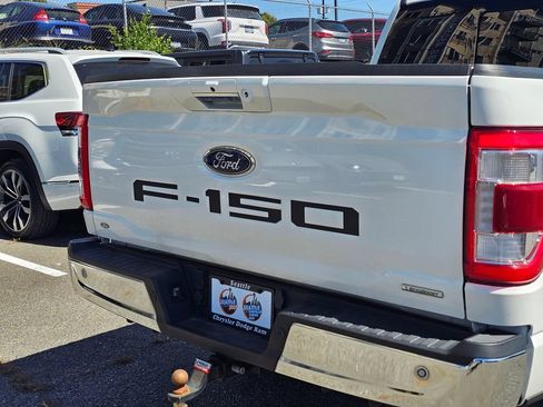 Used 2021 Ford F150 Lariat w/ Equipment Group 502A High AWD/4WD image 14