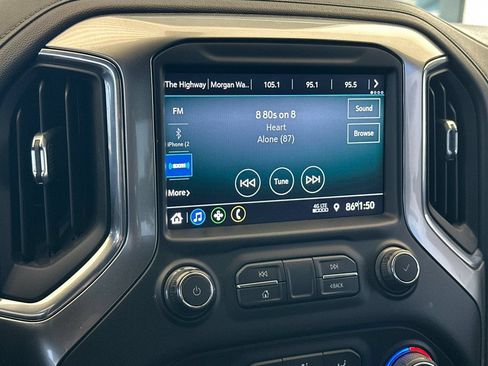 Used 2021 Chevrolet Silverado 1500 LT RWD image 24