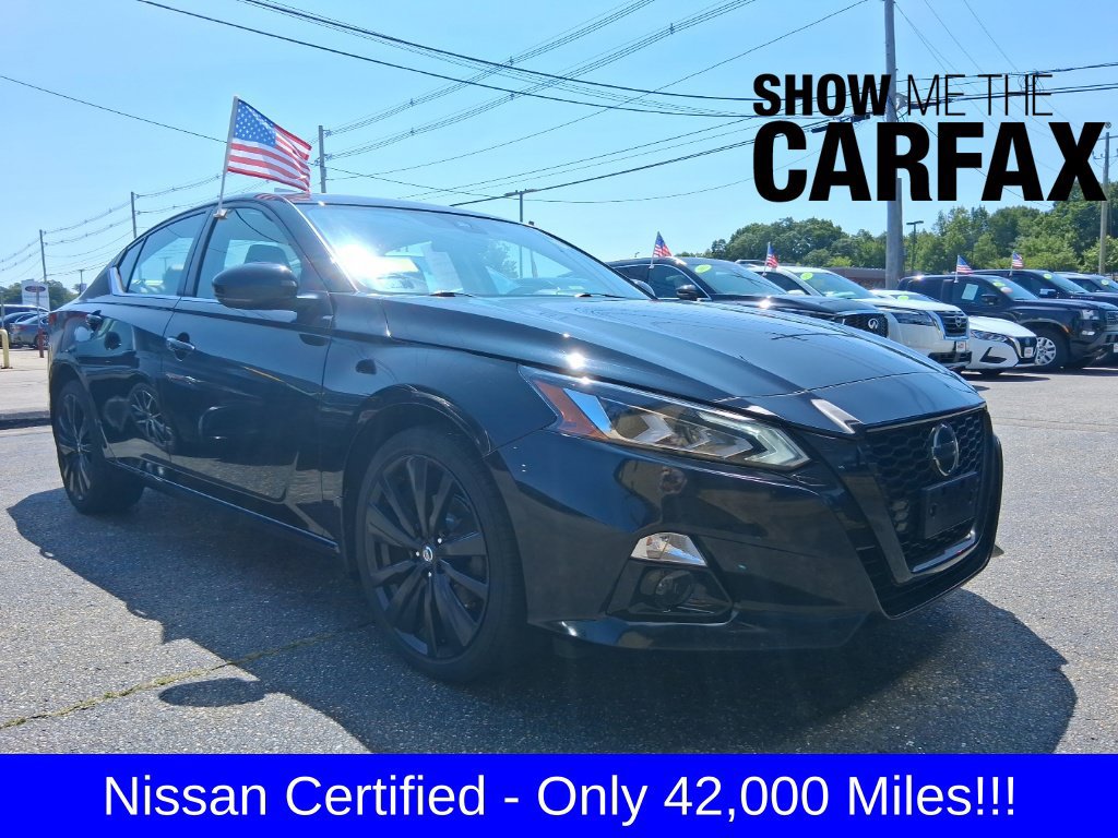 Certified 2022 Nissan Altima 2.5 SR w/ Midnight Edition Package AWD/4WD image 2