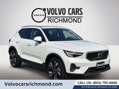 Used 2024 Volvo XC40 B5 Plus w/ Protection Package Premier