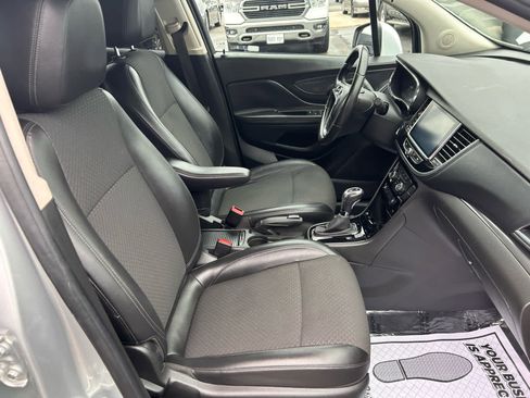 Used 2018 Buick Encore Preferred image 22