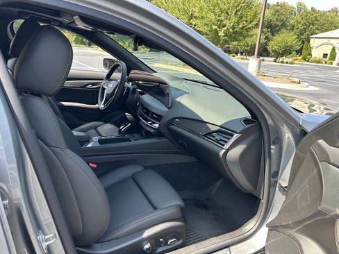 Used 2025 Cadillac CT5 Sport w/ Sun And Sound Package image 38