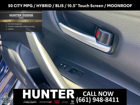Used 2025 Toyota Corolla SE w/ SE Premium Package FWD image 20