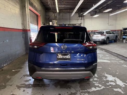Used 2021 Nissan Rogue SV w/ Premium Package AWD/4WD image 17