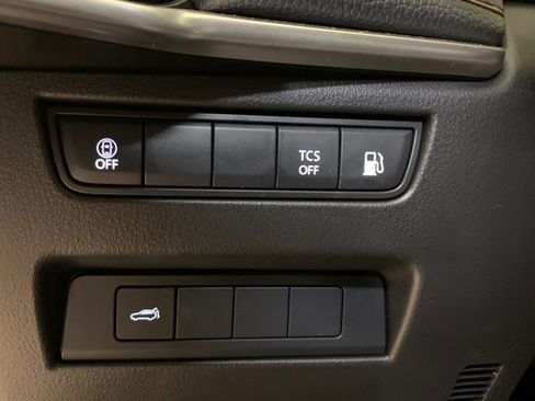 Used 2024 MAZDA CX-90 Plug-In Hybrid w/ Preferred AWD/4WD image 18