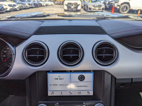 Used 2017 Ford Mustang GT Premium image 20