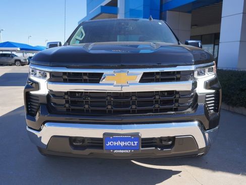 New 2026 Chevrolet Silverado 1500 LT image 3