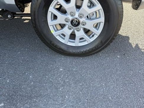 New 2025 Toyota Tacoma SR5 image 12