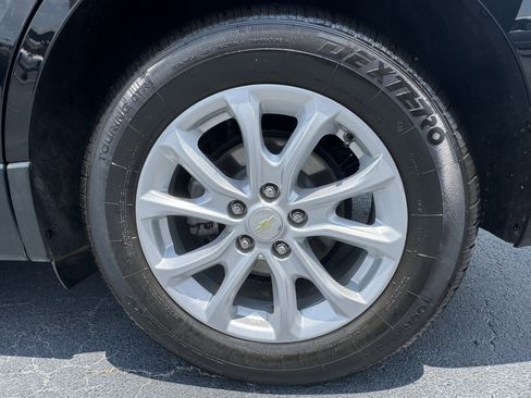 Used 2020 Chevrolet Equinox LT FWD image 21