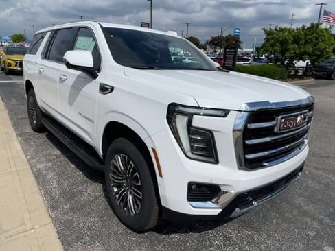 New 2026 GMC Yukon XL Elevation w/ Elevation Premium Package AWD/4WD image 4