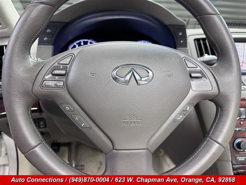 Used 2010 INFINITI G37 Convertible w/ Premium Pkg RWD image 13