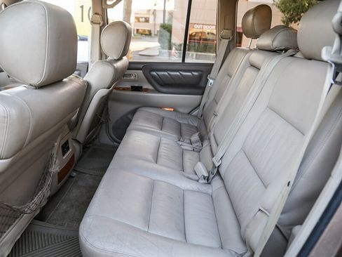 Used 1998 Toyota Land Cruiser image 22