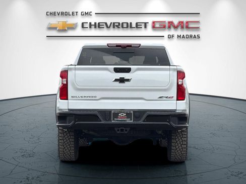 Used 2026 Chevrolet Silverado 1500 ZR2 image 4