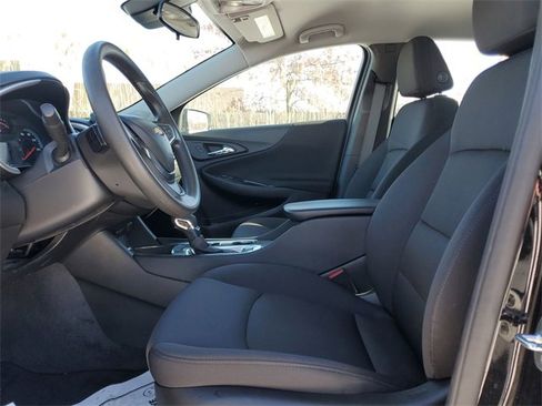 Certified 2025 Chevrolet Malibu LT image 18