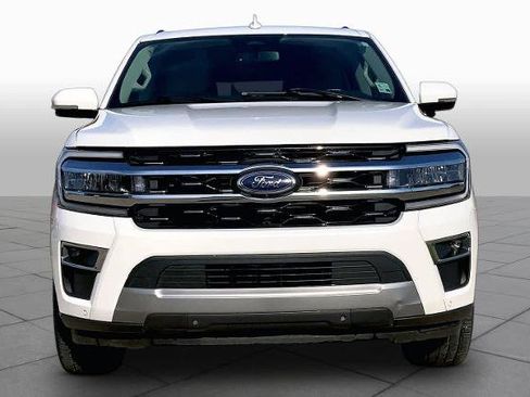 Certified 2023 Ford Expedition Max Limited RWD image 4