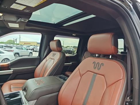 Used 2022 Ford F350 King Ranch w/ King Ranch Ultimate Package AWD/4WD image 11