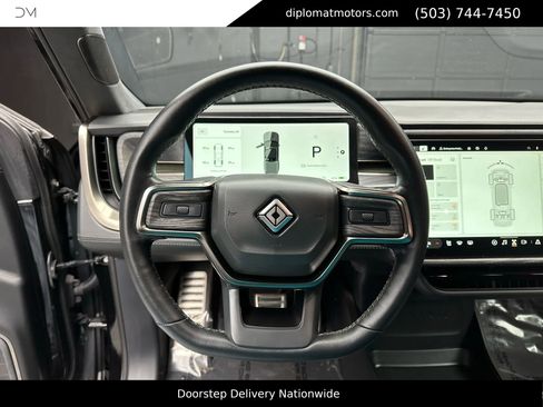 Used 2022 Rivian R1T Launch Edition image 22