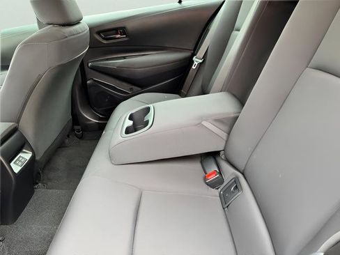 Used 2026 Toyota Corolla LE FWD image 30