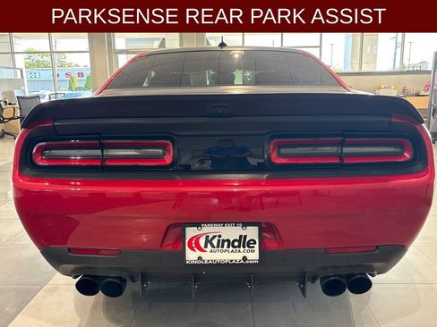 Used 2016 Dodge Challenger SRT Hellcat RWD image 24