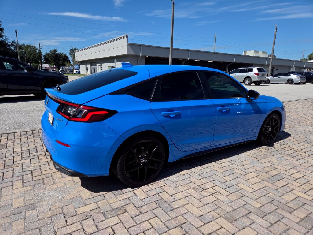 Used 2022 Honda Civic Sport image 11