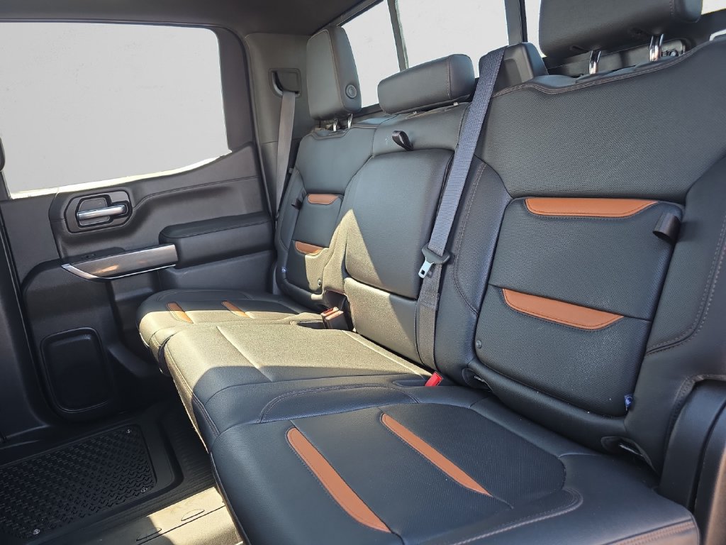 Used 2022 GMC Sierra 1500 AT4 w/ AT4 Preferred Package AWD/4WD image 13