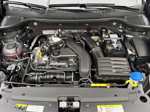 New 2026 Volkswagen Taos S image 9