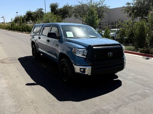 Used 2021 Toyota Tundra SR5 w/ SR5 Leather Package AWD/4WD image 3