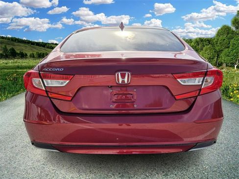 Used 2018 Honda Accord LX image 5
