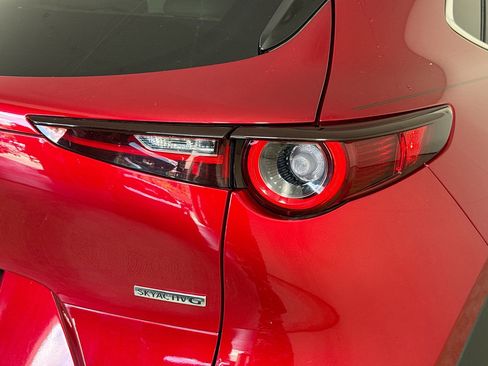 Used 2020 MAZDA CX-30 FWD w/ Preferred Package image 32