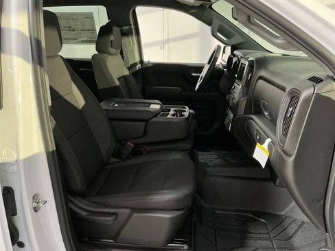 New 2026 Chevrolet Silverado 1500 Custom image 32