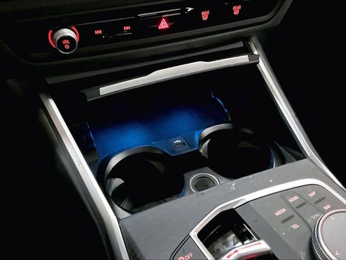 Used 2025 BMW 330i Sedan w/ Convenience Package image 35