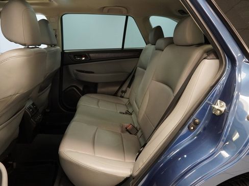 Used 2019 Subaru Outback 2.5i Limited w/ Popular Package #2 image 28