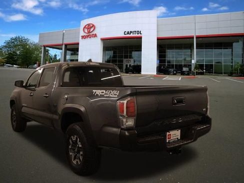 Certified 2023 Toyota Tacoma TRD Off-Road AWD/4WD image 6