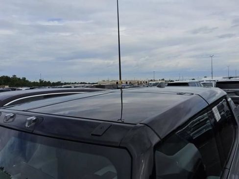 Used 2025 GMC Hummer EV 3X AWD/4WD image 10