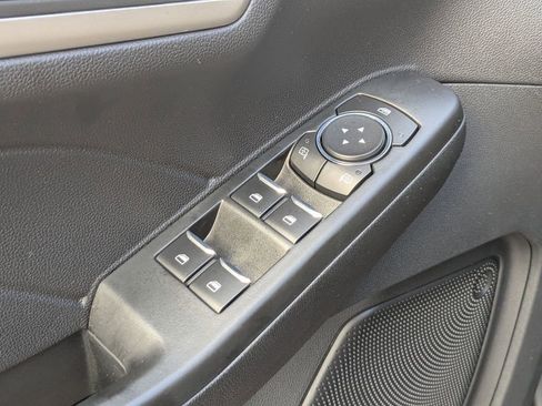 Certified 2021 Ford Escape SE w/ Convenience Package image 12