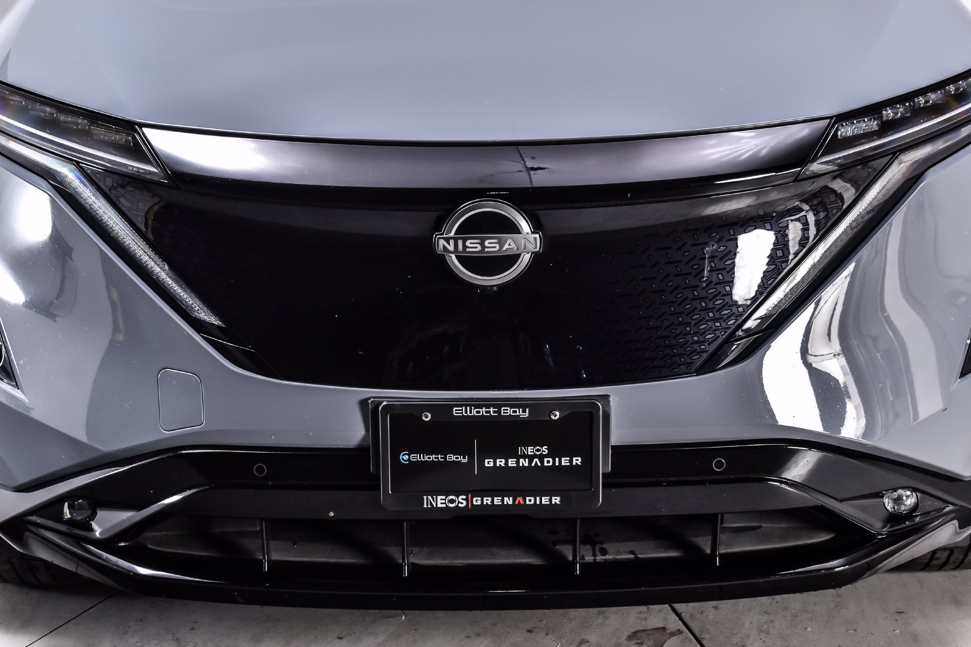 Used 2023 Nissan Ariya AWD/4WD image 8