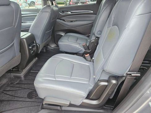 Used 2019 Buick Enclave Essence w/ Trailering Package, 5000 lbs. AWD/4WD image 10