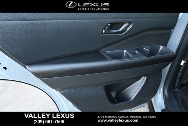 Used 2026 Nissan Pathfinder Rock Creek w/ Rock Creek Premium Package AWD/4WD image 10