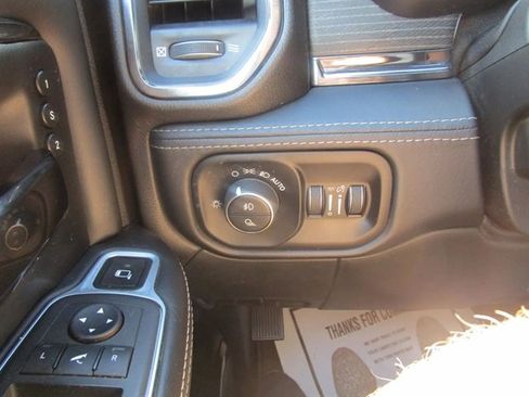 Used 2022 RAM 2500 Limited image 38