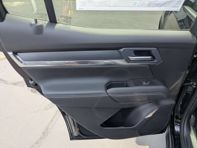 New 2027 GMC Terrain Elevation w/ LPO, Floor Liner Package AWD/4WD image 27