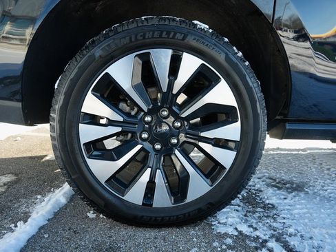 Used 2025 Ford Expedition Max Platinum w/ Driver's Package image 35