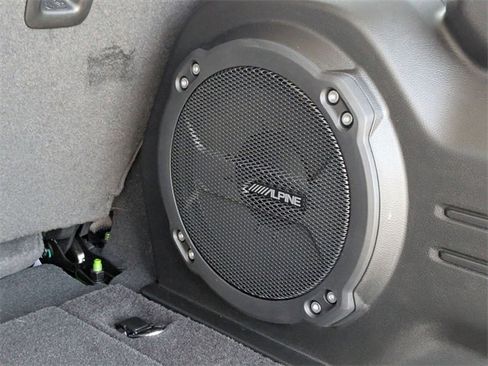 New 2025 Jeep Wrangler Rubicon w/ Technology Group image 27