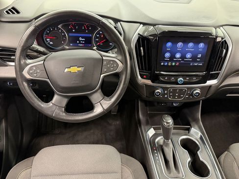 Used 2020 Chevrolet Traverse LT AWD/4WD image 32