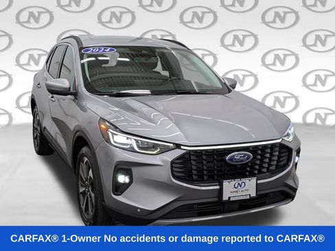 Used 2024 Ford Escape Platinum AWD/4WD image 25