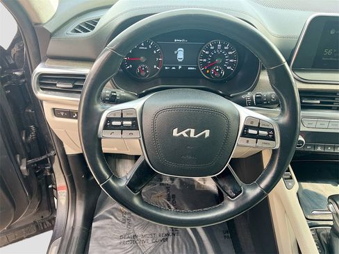 Used 2022 Kia Telluride SX w/ SX Prestige Package image 11