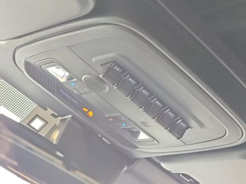 New 2025 Ford Bronco Badlands image 28